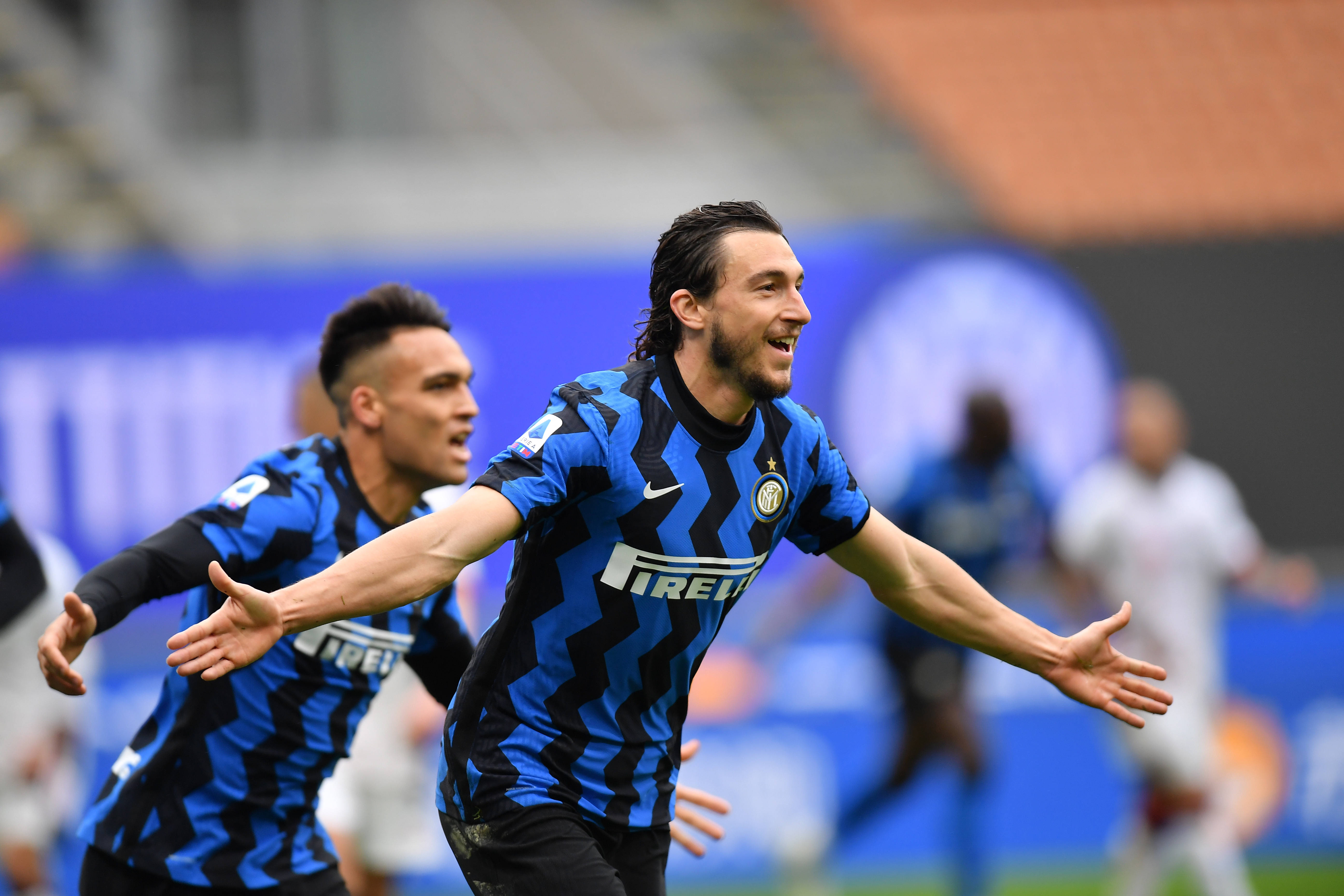 不败即夺冠！海港客战英博：5外援PK4外援，刘祝润回避（不败即封王！海港客场挑战英博：5外援对阵4外援，刘祝润回避）