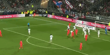 半场：海港1-0英博，加布里埃尔破门+进球被吹，莱昂纳多助攻（半场战报：海港1-0领先英博，加布里埃尔破门且一球被判无效，莱昂纳多送助攻）