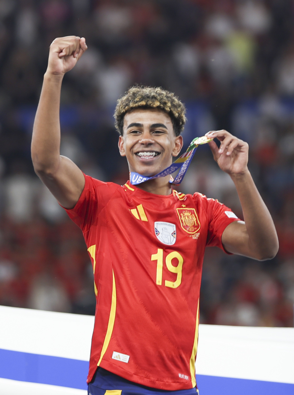 CD瓜达拉哈拉总监：我永远是巴萨球迷，他们是完美的对手（CD瓜达拉哈拉总监：终生支持巴萨，称其为完美对手）